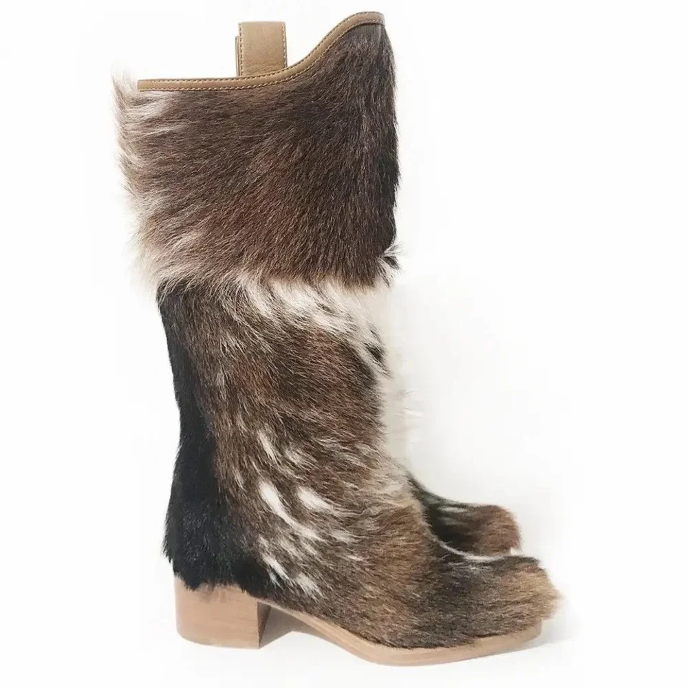 Chanel pony hair boots - Picture 3 of 8